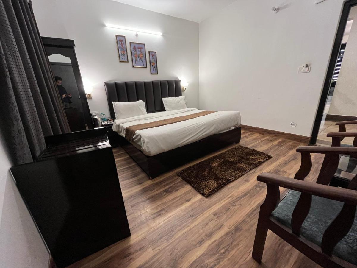 Cedar Woods Resort By Heyan Hotels Nainital Ngoại thất bức ảnh