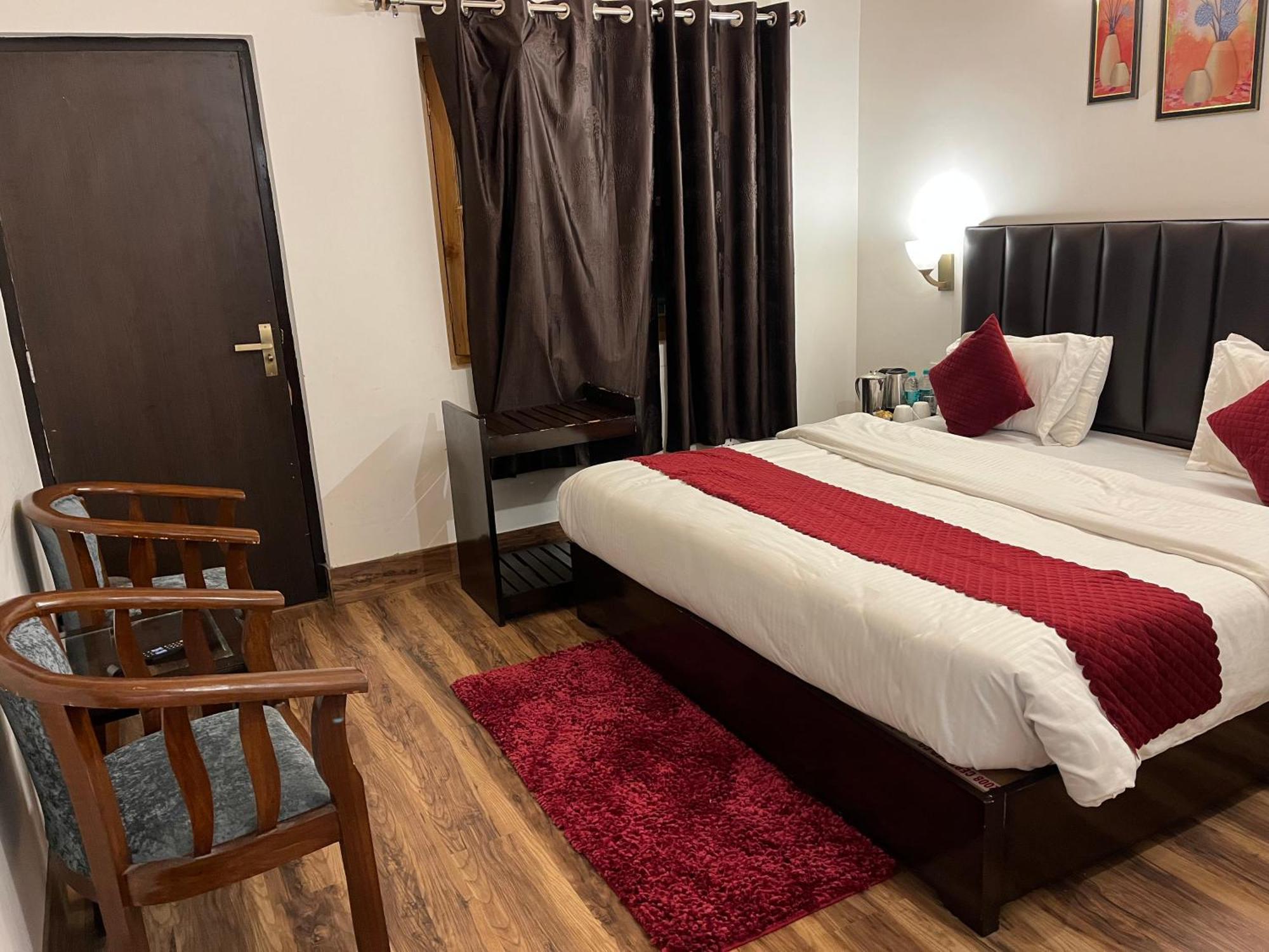 Cedar Woods Resort By Heyan Hotels Nainital Ngoại thất bức ảnh
